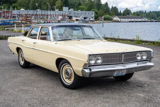 1968 Ford Custom 500 Sedan