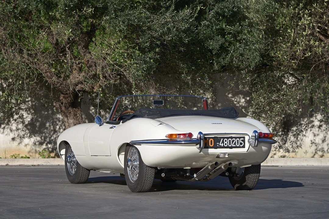 1962 Jaguar E-Type Series 1 - Image 6 of 31
