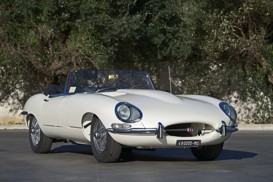 1962 Jaguar E-Type Series 1 - Image 2 of 31