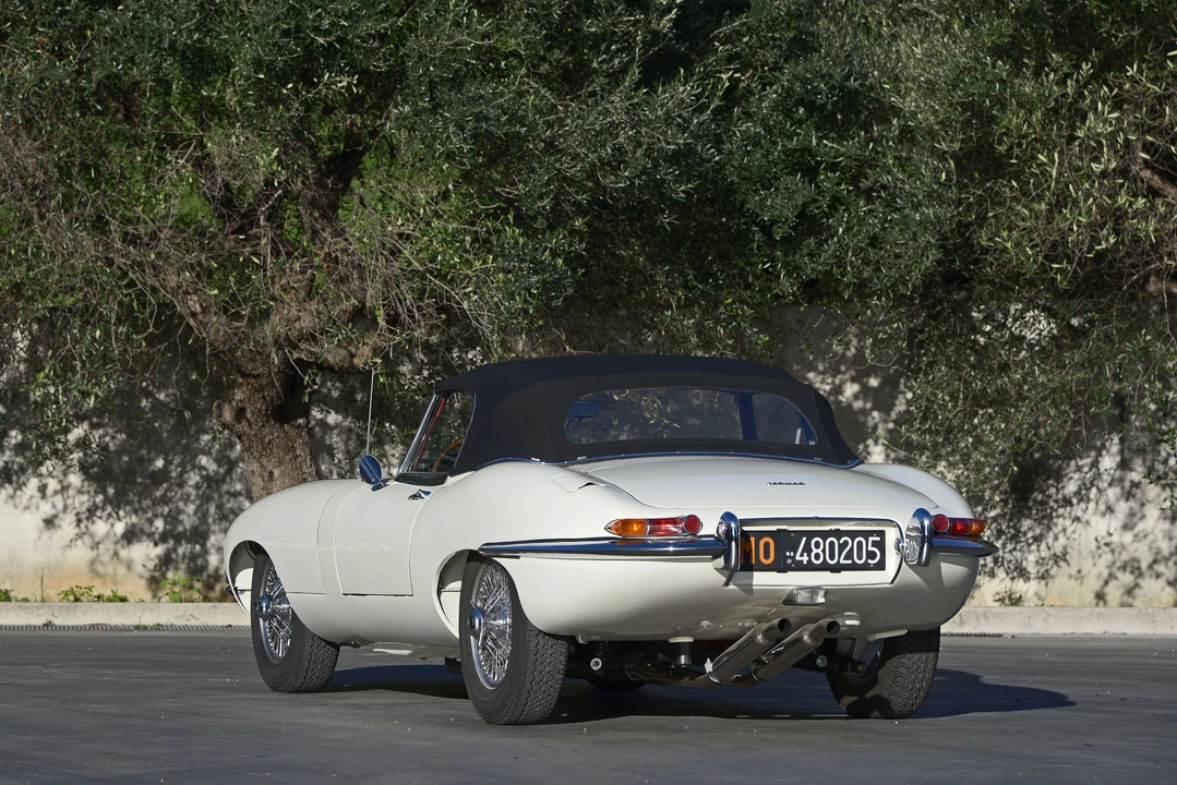 1962 Jaguar E-Type Series 1 - Image 5 of 31