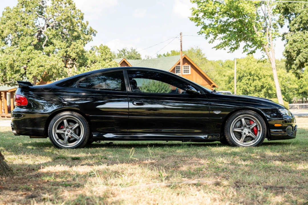 2005 Pontiac GTO 4th Gen - Image 7 of 31