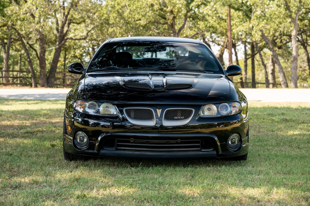 2005 Pontiac GTO 4th Gen - Image 9 of 31