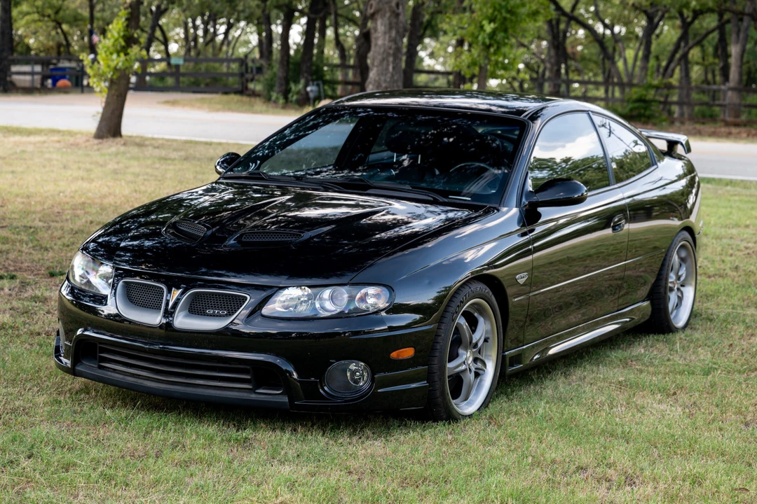 2005 Pontiac GTO 4th Gen - Image 2 of 31