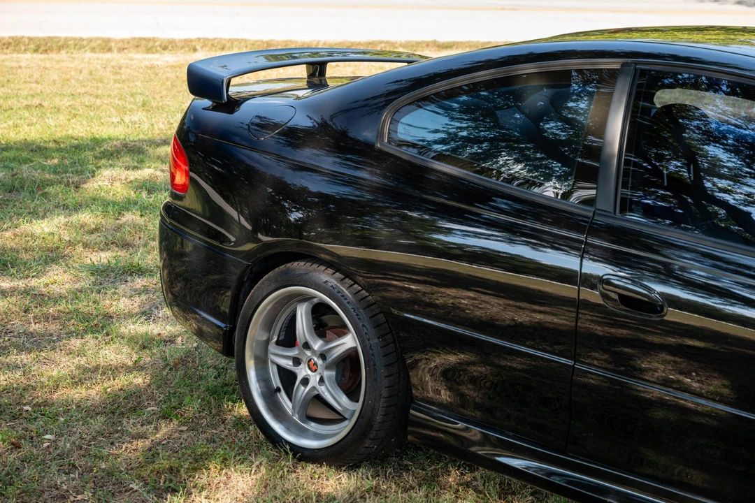 2005 Pontiac GTO 4th Gen - Image 19 of 31