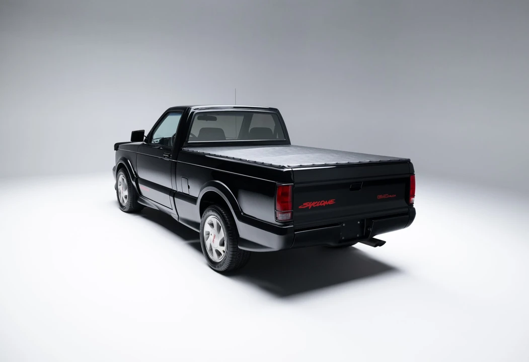 1991 GMC Syclone - Image 26 of 31