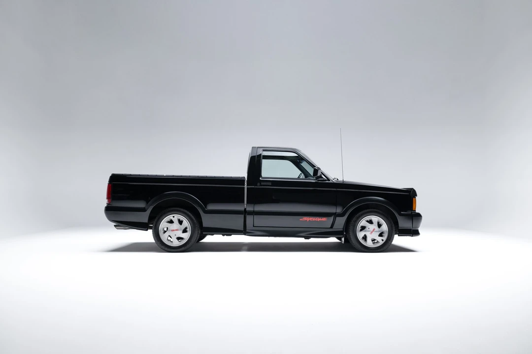 1991 GMC Syclone - Image 16 of 31