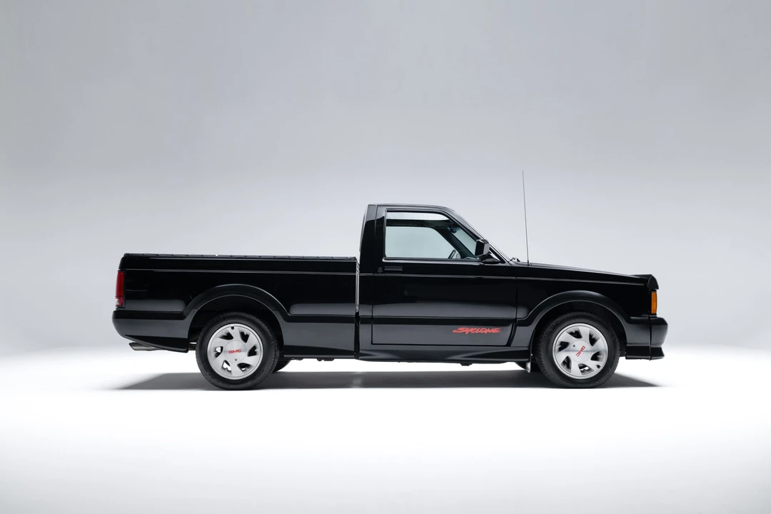 1991 GMC Syclone - Image 14 of 31