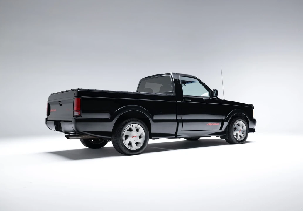 1991 GMC Syclone - Image 18 of 31