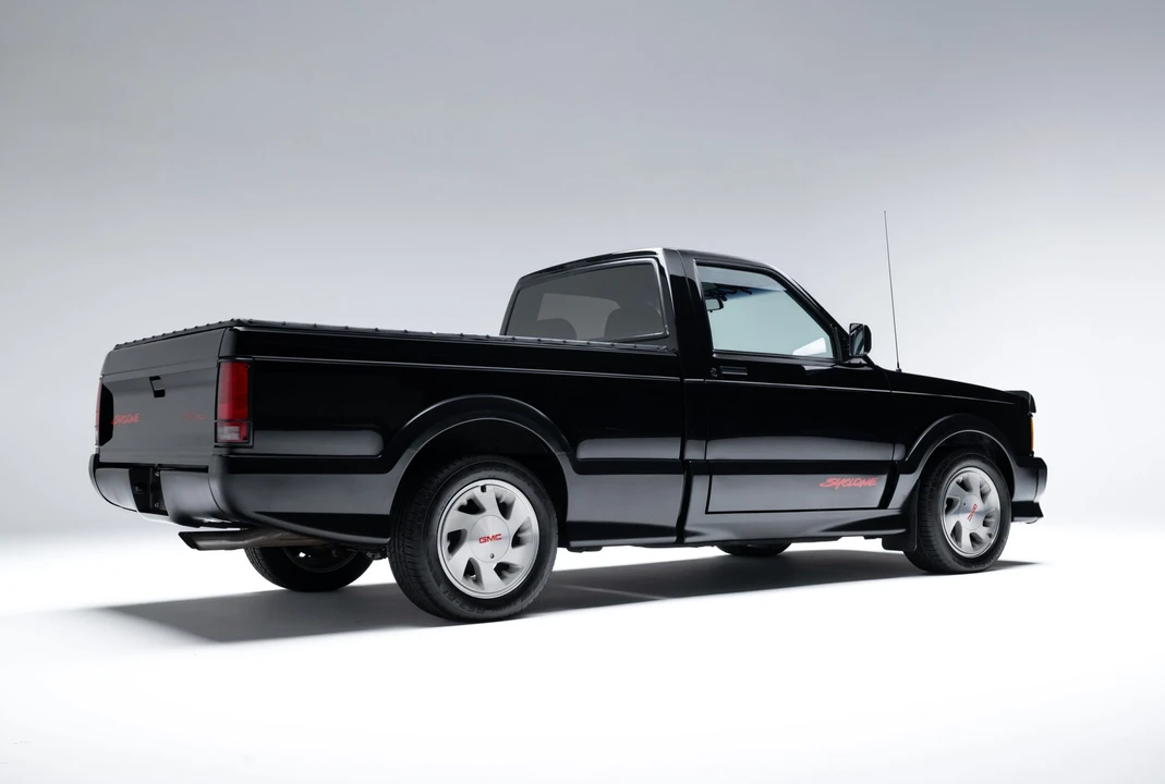1991 GMC Syclone - Image 19 of 31