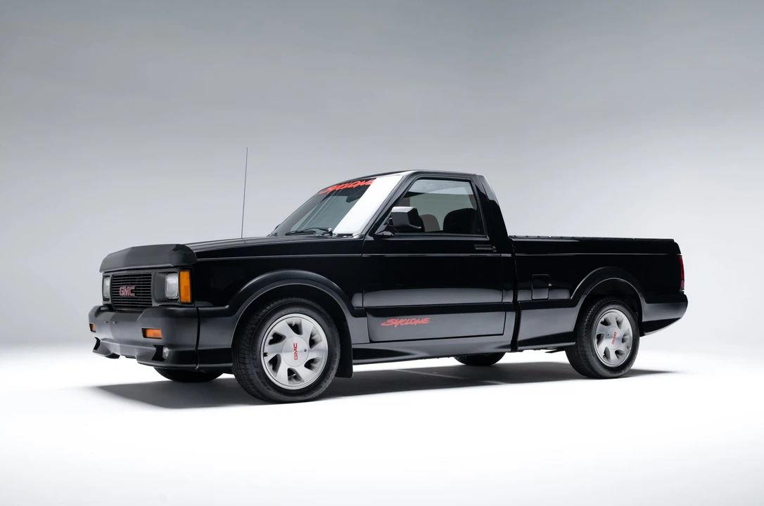 1991 GMC Syclone - Image 3 of 31