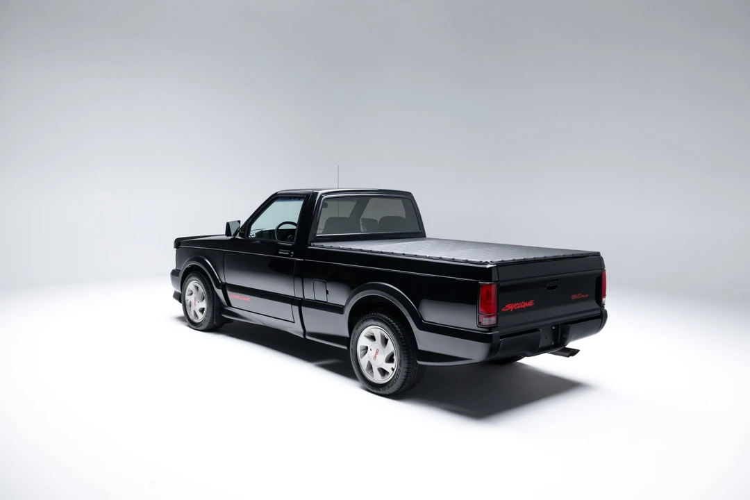 1991 GMC Syclone - Image 29 of 31