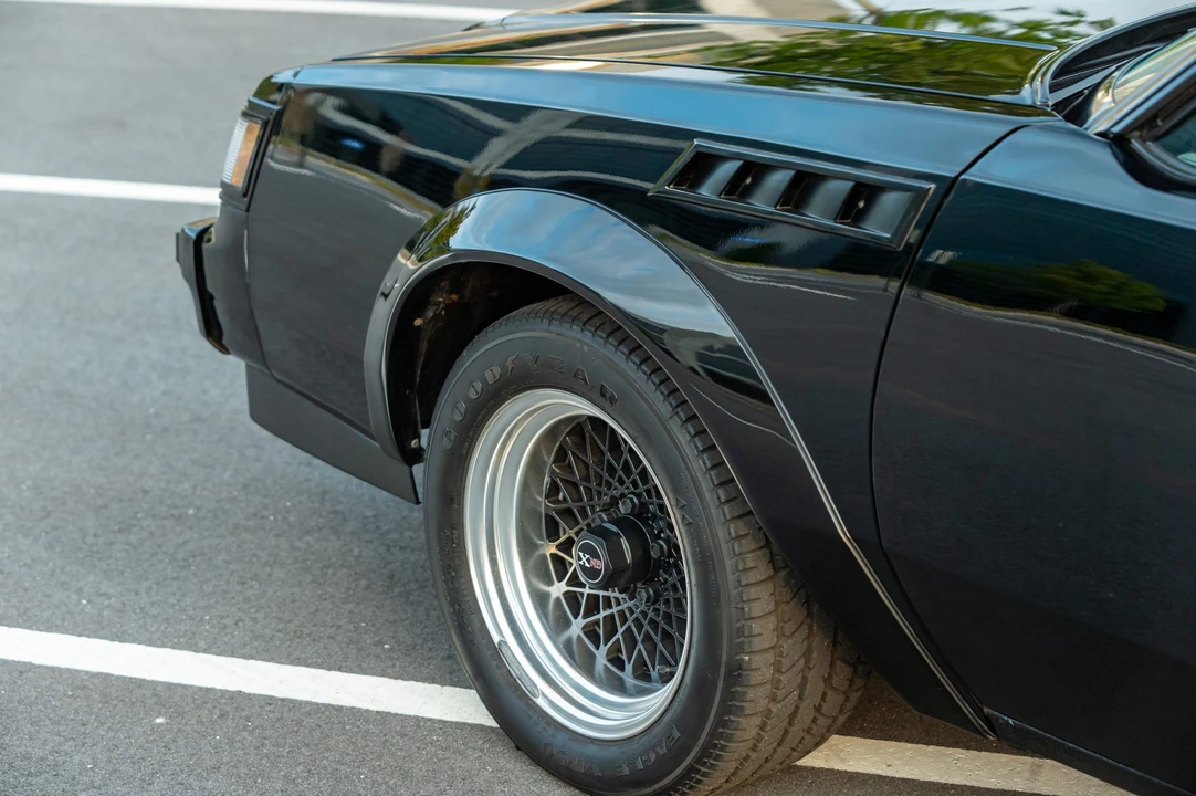 1987 Buick Grand National GNX - Image 16 of 31