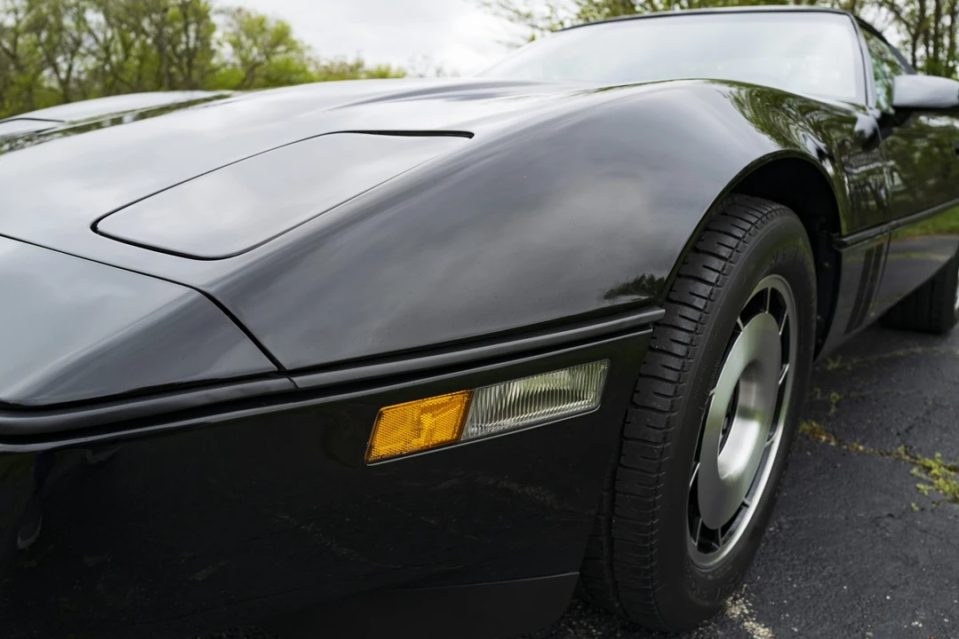 1984 Chevrolet Corvette C4 - Image 25 of 31