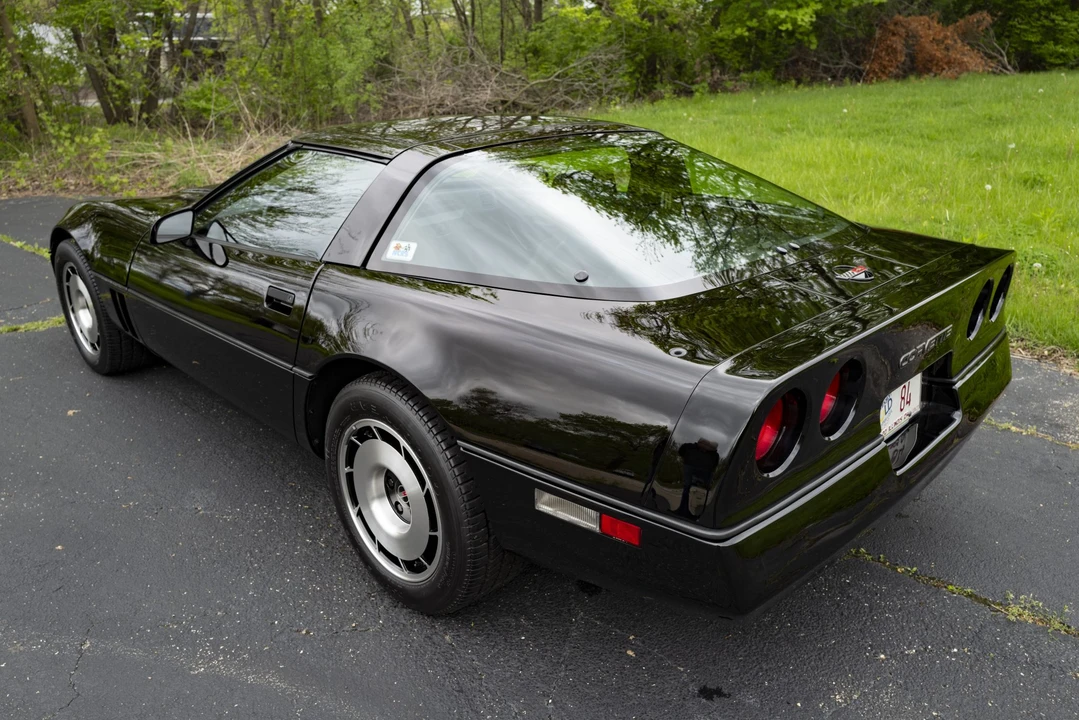 1984 Chevrolet Corvette C4 - Image 10 of 31