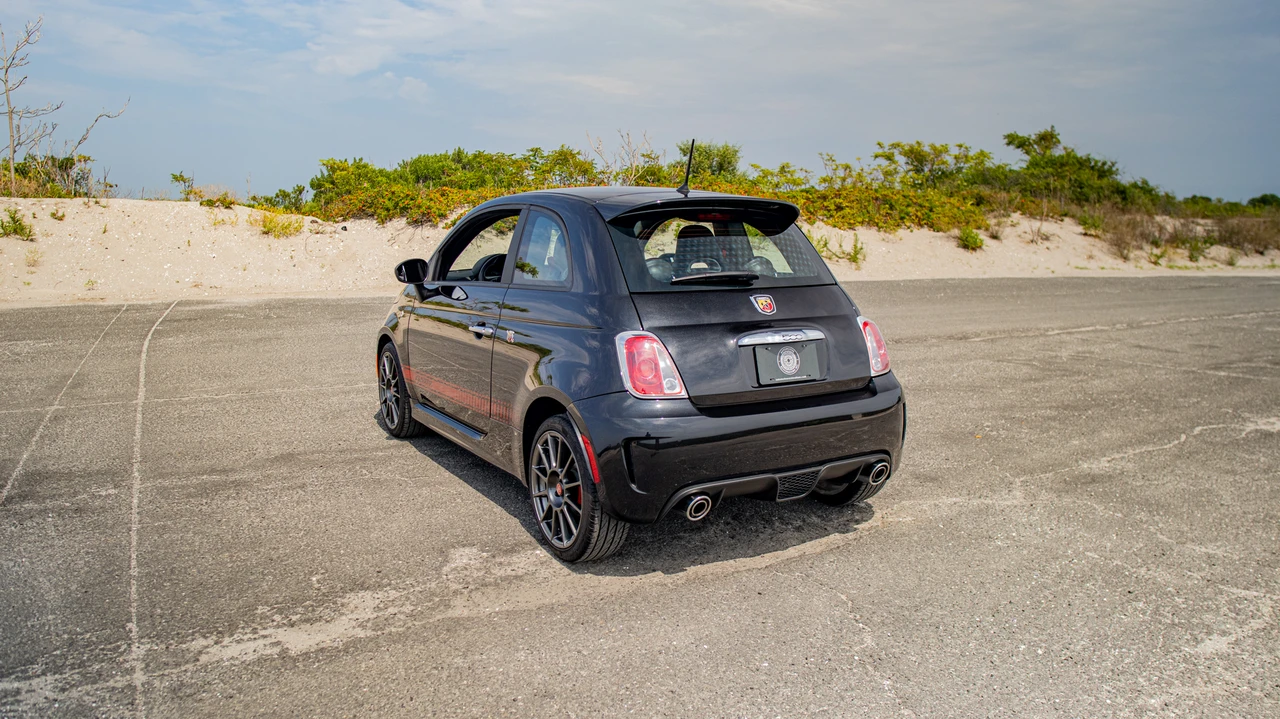 2013 Fiat Abarth 500 - Image 11 of 31