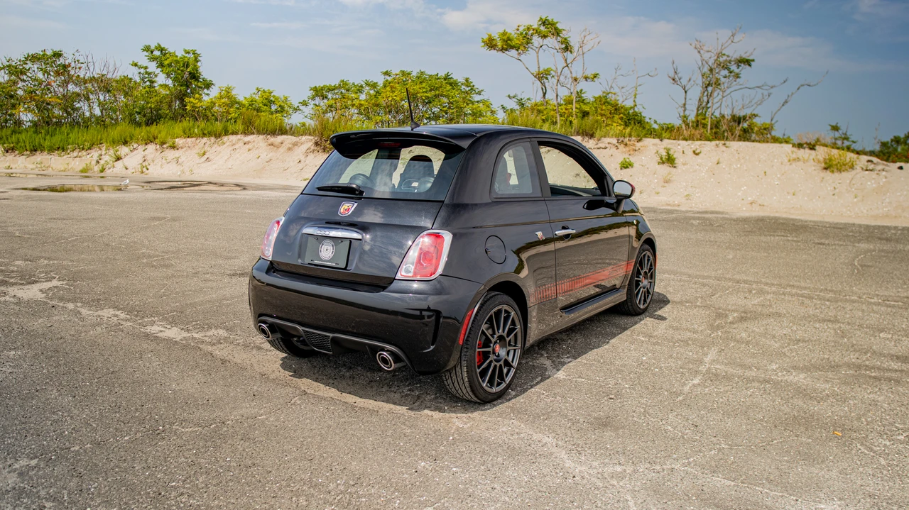 2013 Fiat Abarth 500 - Image 18 of 31