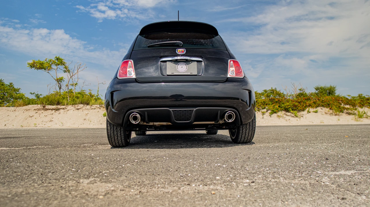 2013 Fiat Abarth 500 - Image 16 of 31