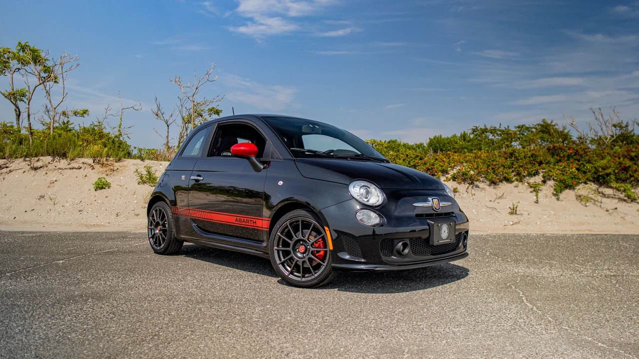 2013 Fiat Abarth 500 - Image 25 of 31