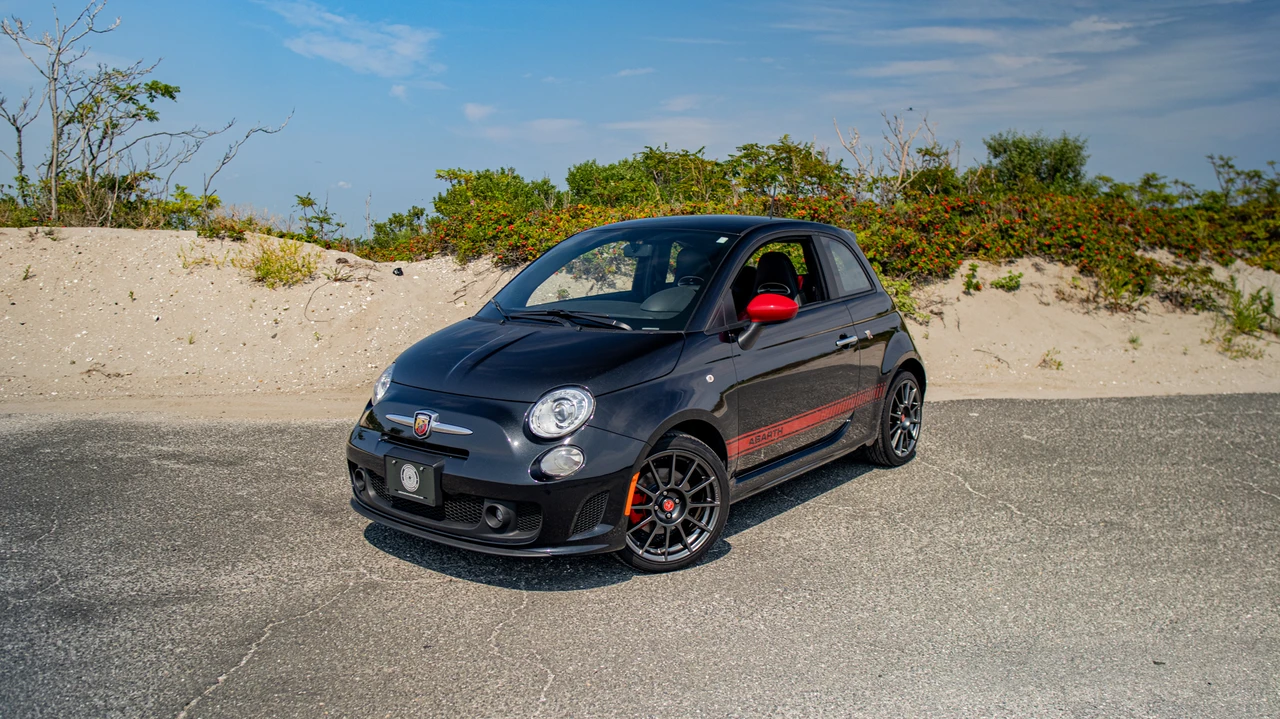 2013 Fiat Abarth 500 - Image 3 of 31