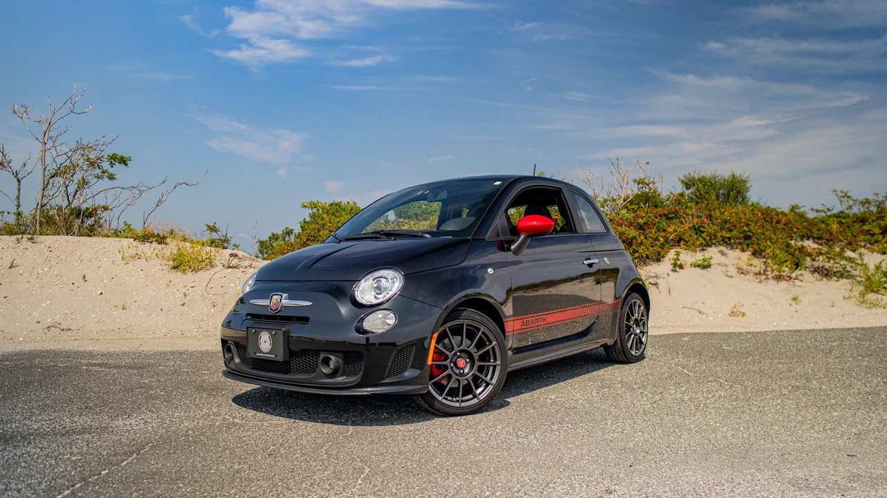 2013 Fiat Abarth 500 - Image 4 of 31