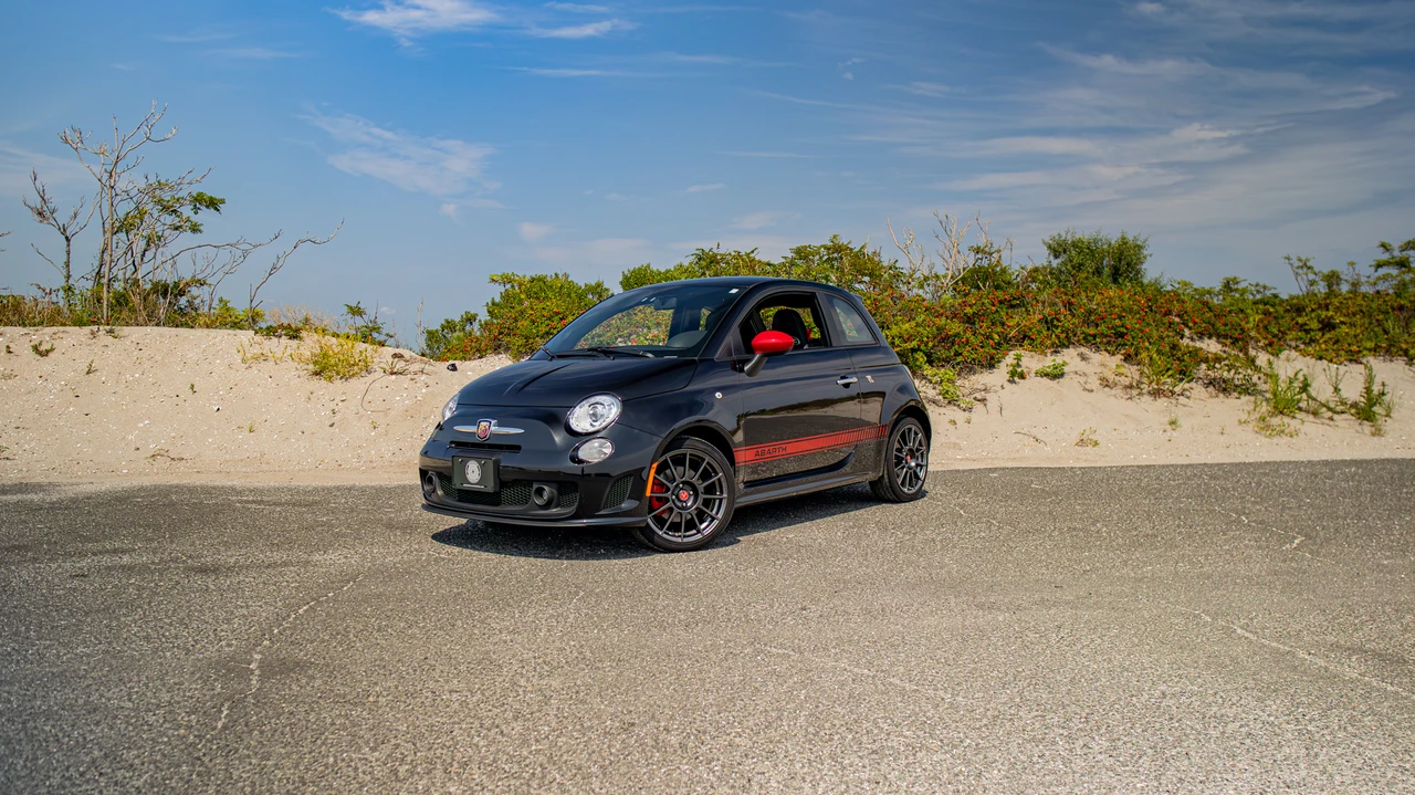 2013 Fiat Abarth 500 - Image 5 of 31