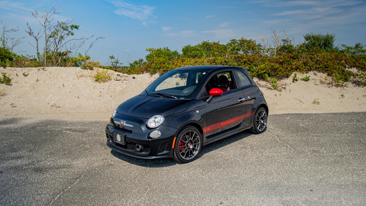 2013 Fiat Abarth 500 - Image 6 of 31