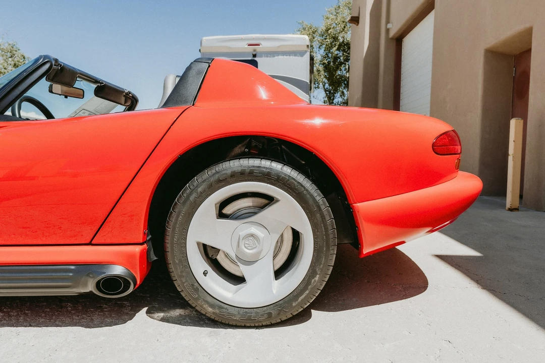 1994 Dodge Viper 1st Gen - Image 18 of 31