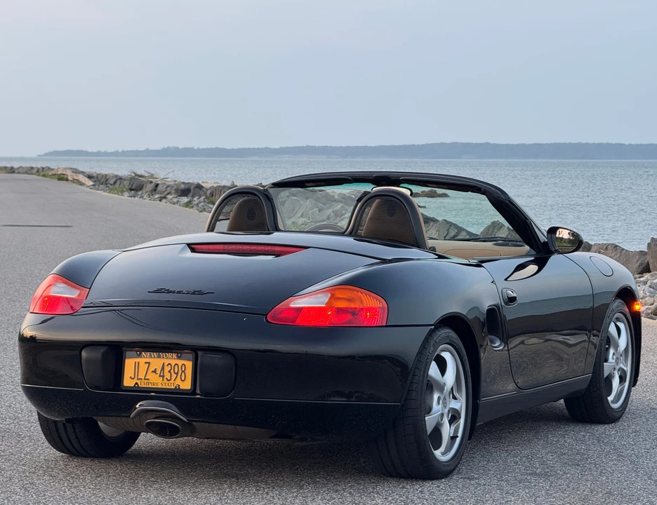 2002 Porsche 986 Boxster - Image 15 of 31