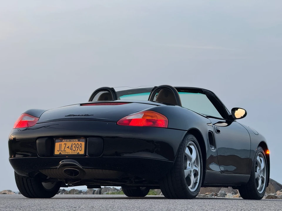 2002 Porsche 986 Boxster - Image 16 of 31