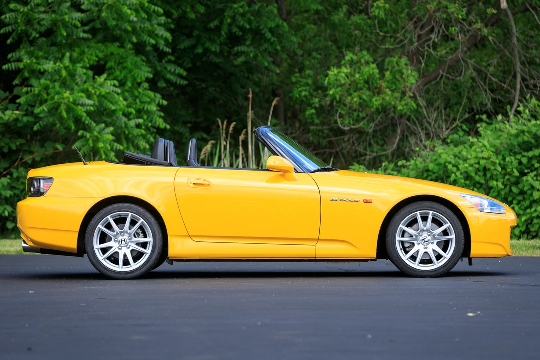 2005 Honda AP2 S2000 - Image 7 of 31