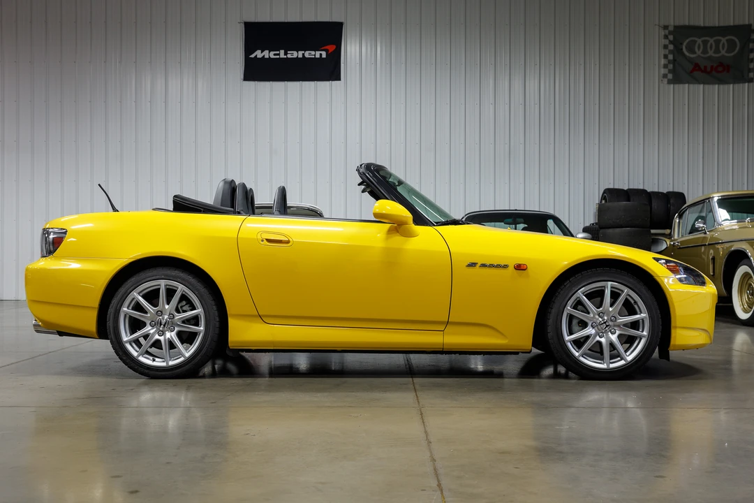 2005 Honda AP2 S2000 - Image 15 of 31