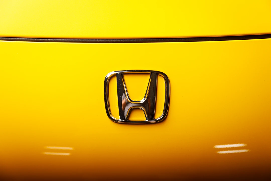 2005 Honda AP2 S2000 - Image 26 of 31