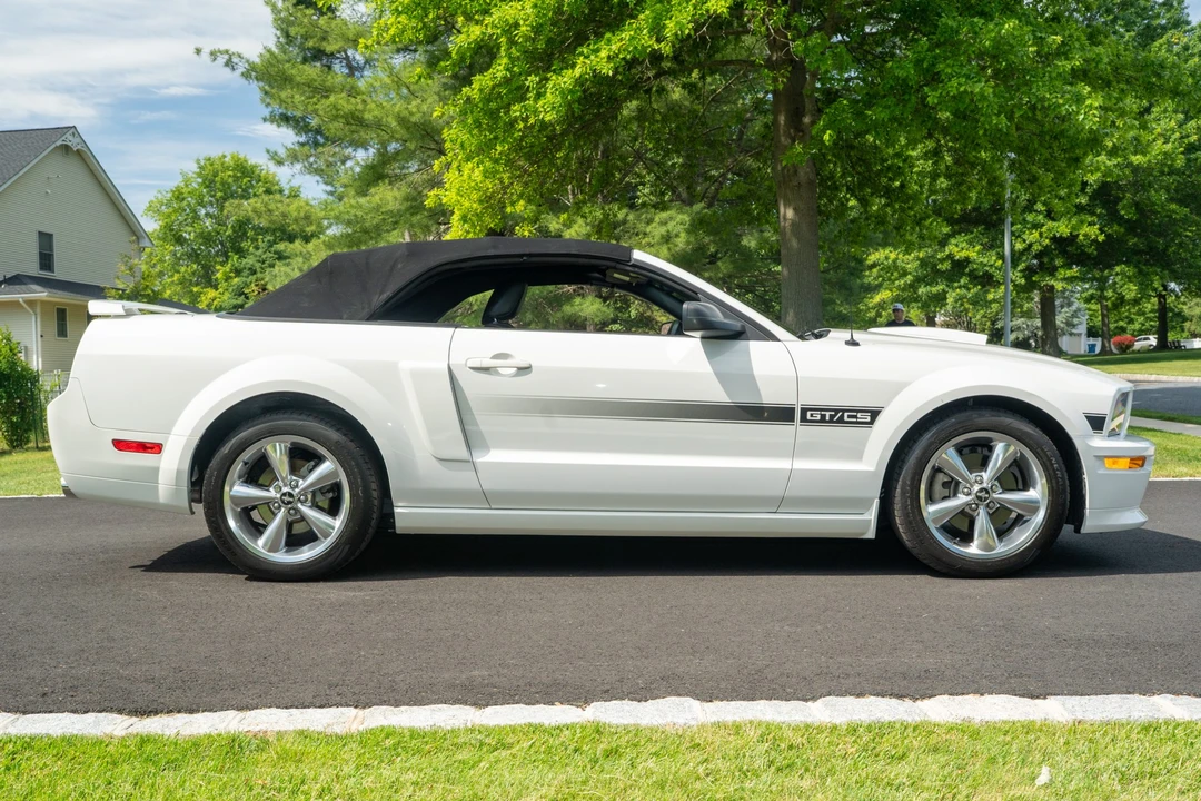2007 Ford S197 Mustang GT - Image 15 of 31