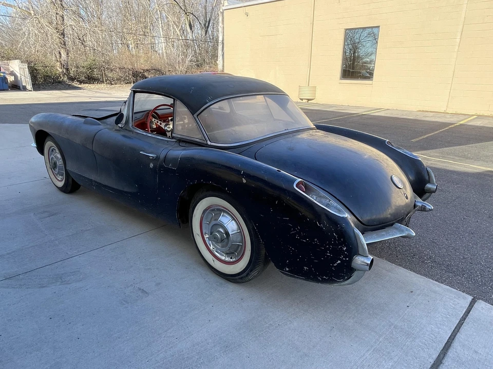1957 Chevrolet Corvette C1 - Image 11 of 31