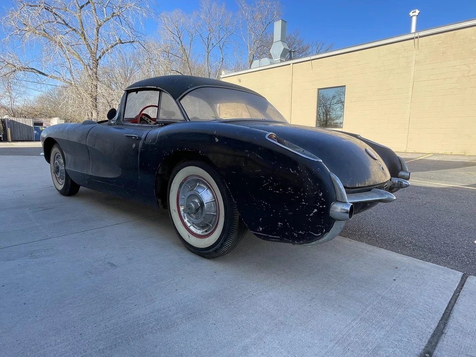 1957 Chevrolet Corvette C1 - Image 14 of 31