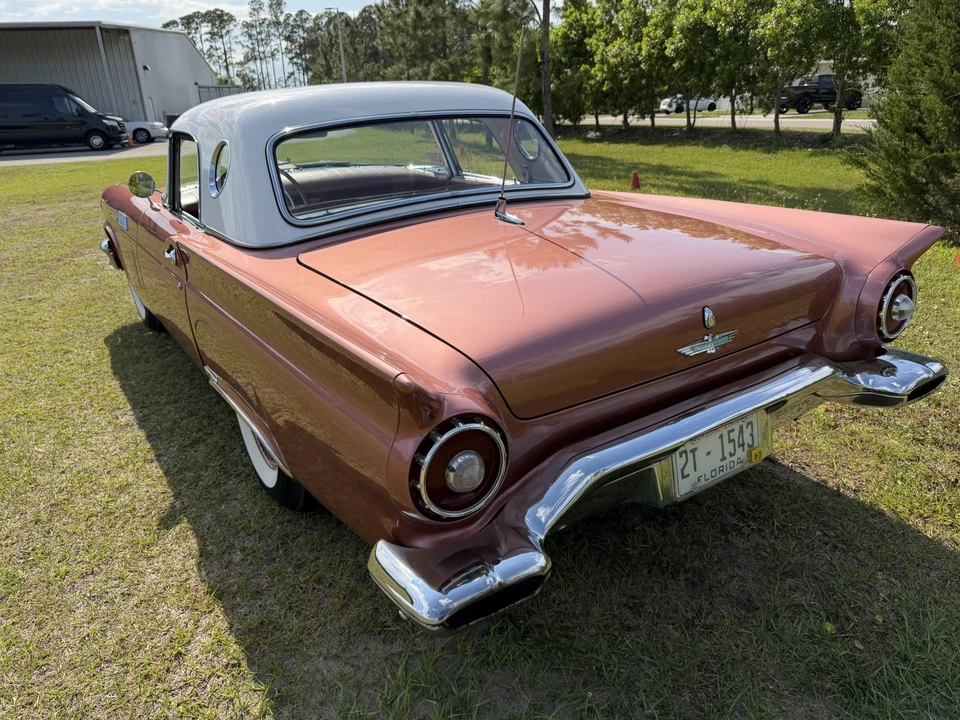 1957 Ford Thunderbird 1st Gen - Image 11 of 31