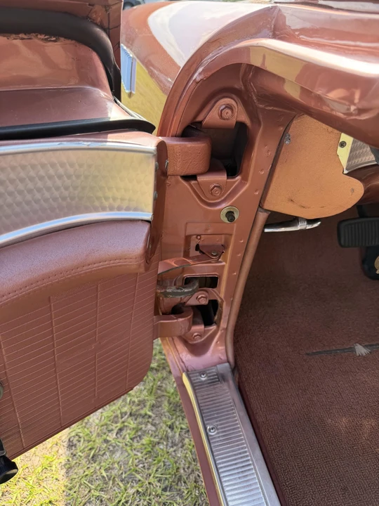 1957 Ford Thunderbird 1st Gen - Image 29 of 31