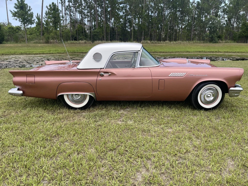 1957 Ford Thunderbird 1st Gen - Image 9 of 31