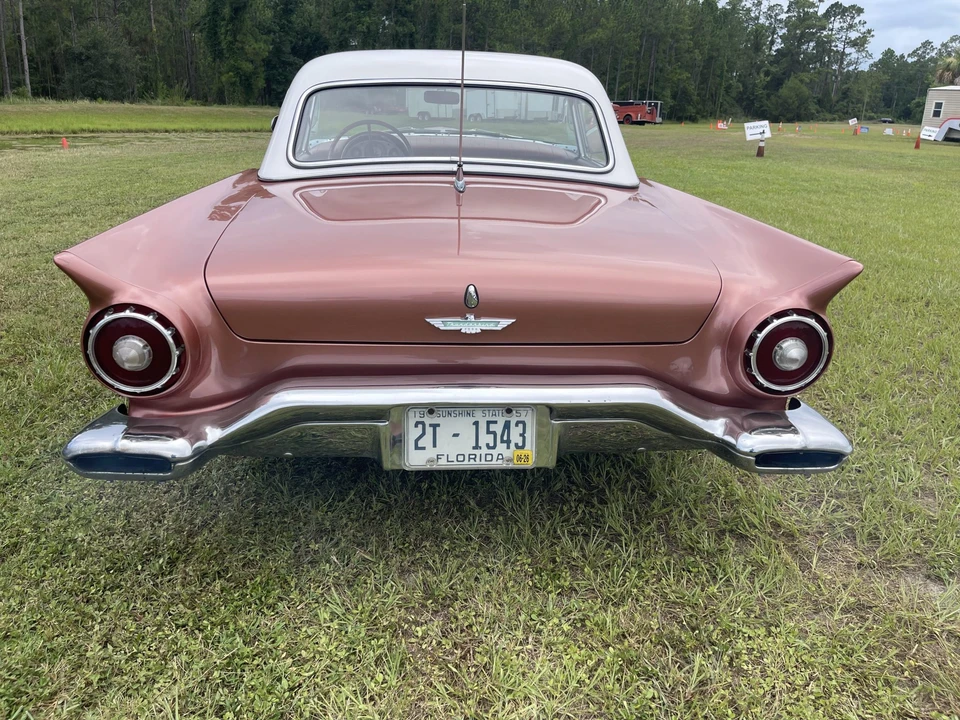1957 Ford Thunderbird 1st Gen - Image 14 of 31
