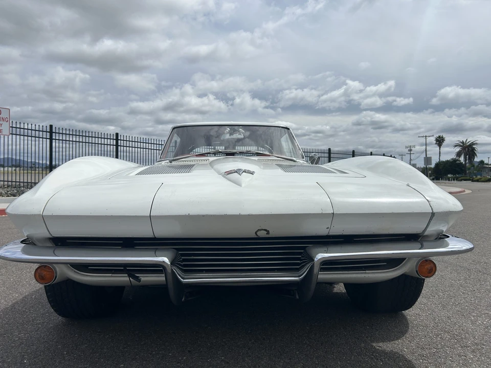 1963 Chevrolet Corvette C2 - Image 12 of 31