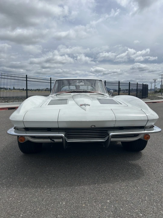 1963 Chevrolet Corvette C2 - Image 11 of 31