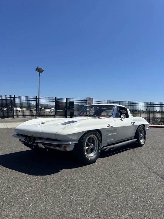 1963 Chevrolet Corvette C2 - Image 2 of 31