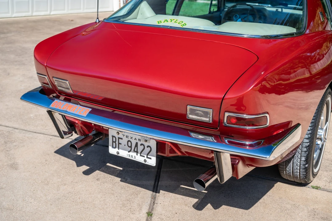 1963 Studebaker Avanti - Image 21 of 31