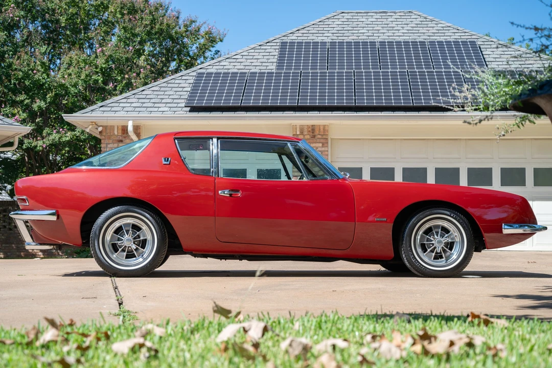 1963 Studebaker Avanti - Image 5 of 31