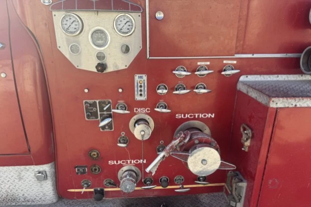 1965 International Harvester Loadstar - Image 3 of 9