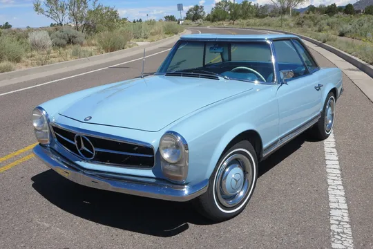 1966 Mercedes-Benz 230SL 4-Speed