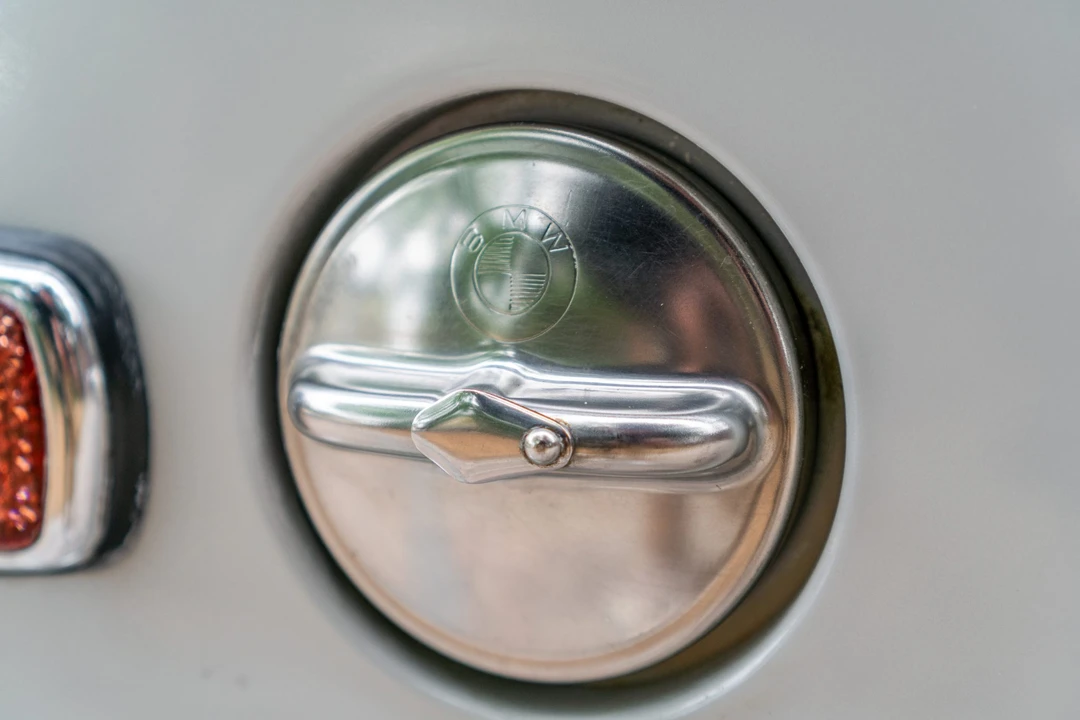 1969 BMW 2002 - Image 26 of 31