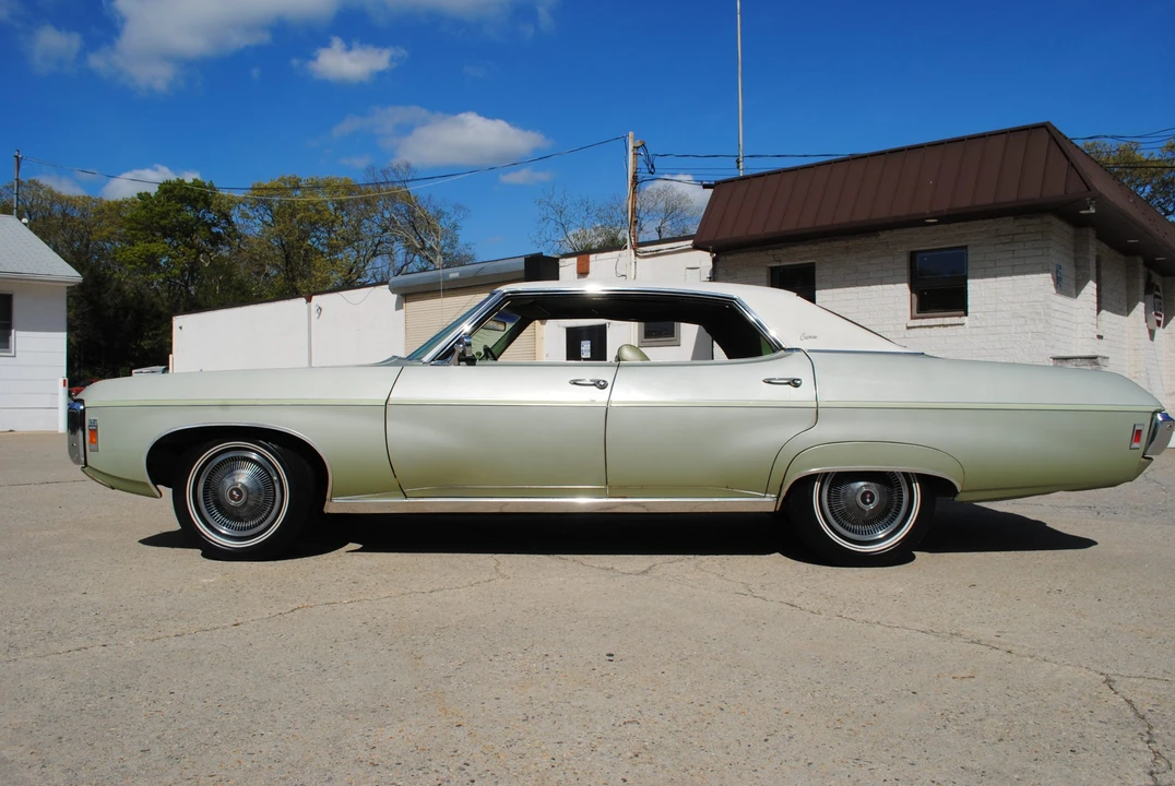 1969 Chevrolet Caprice - Image 9 of 31