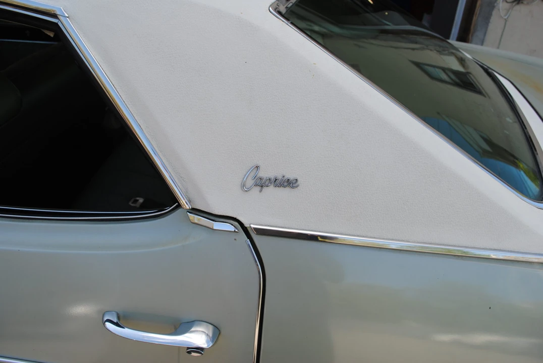 1969 Chevrolet Caprice - Image 17 of 31