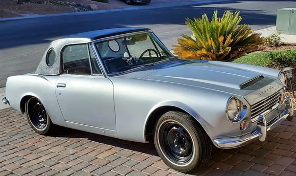 1969 Datsun 1600 Roadster